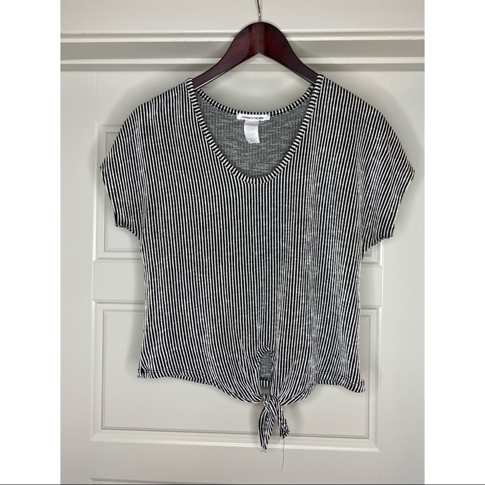 Black and White Crop Top